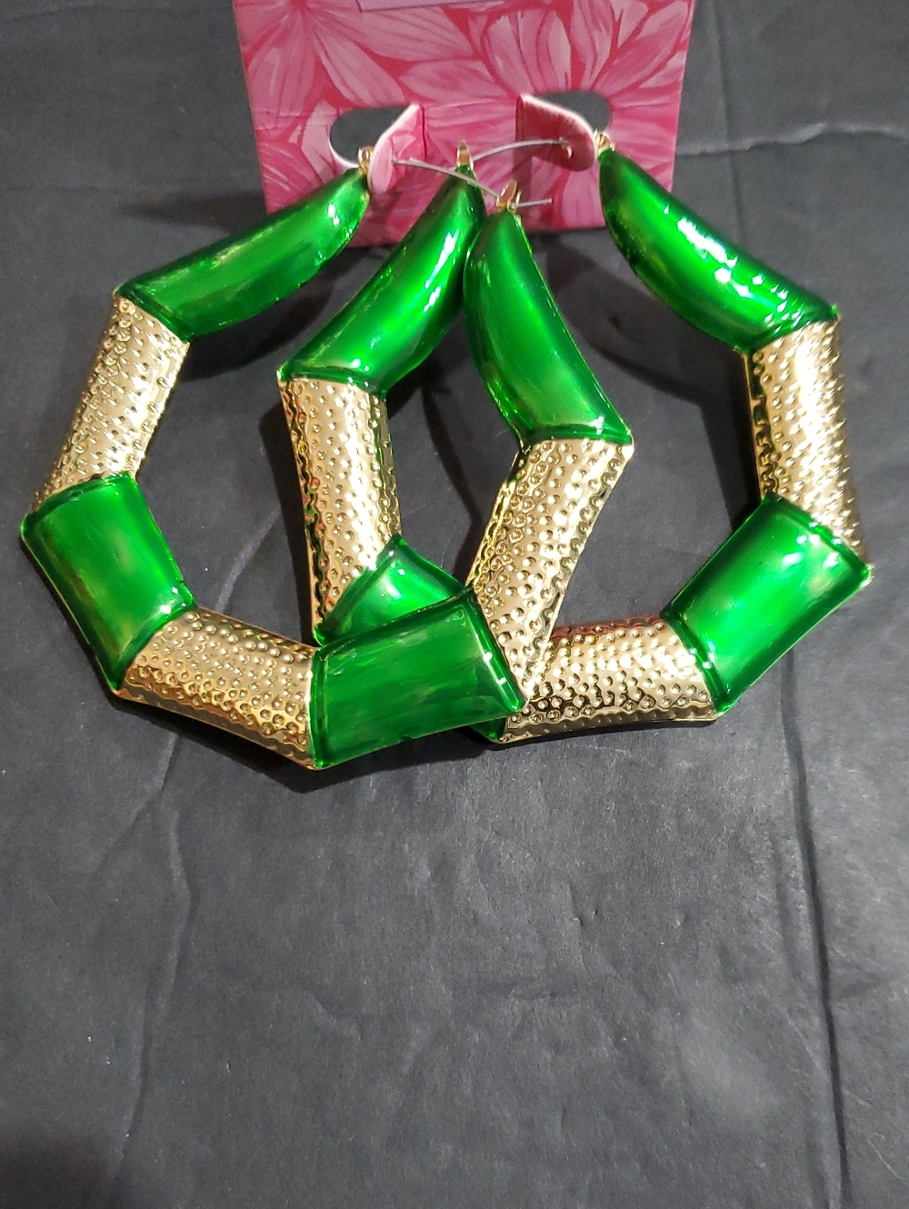 Bright‎ Green and hammered gold oversized bamboo style earrings brand new